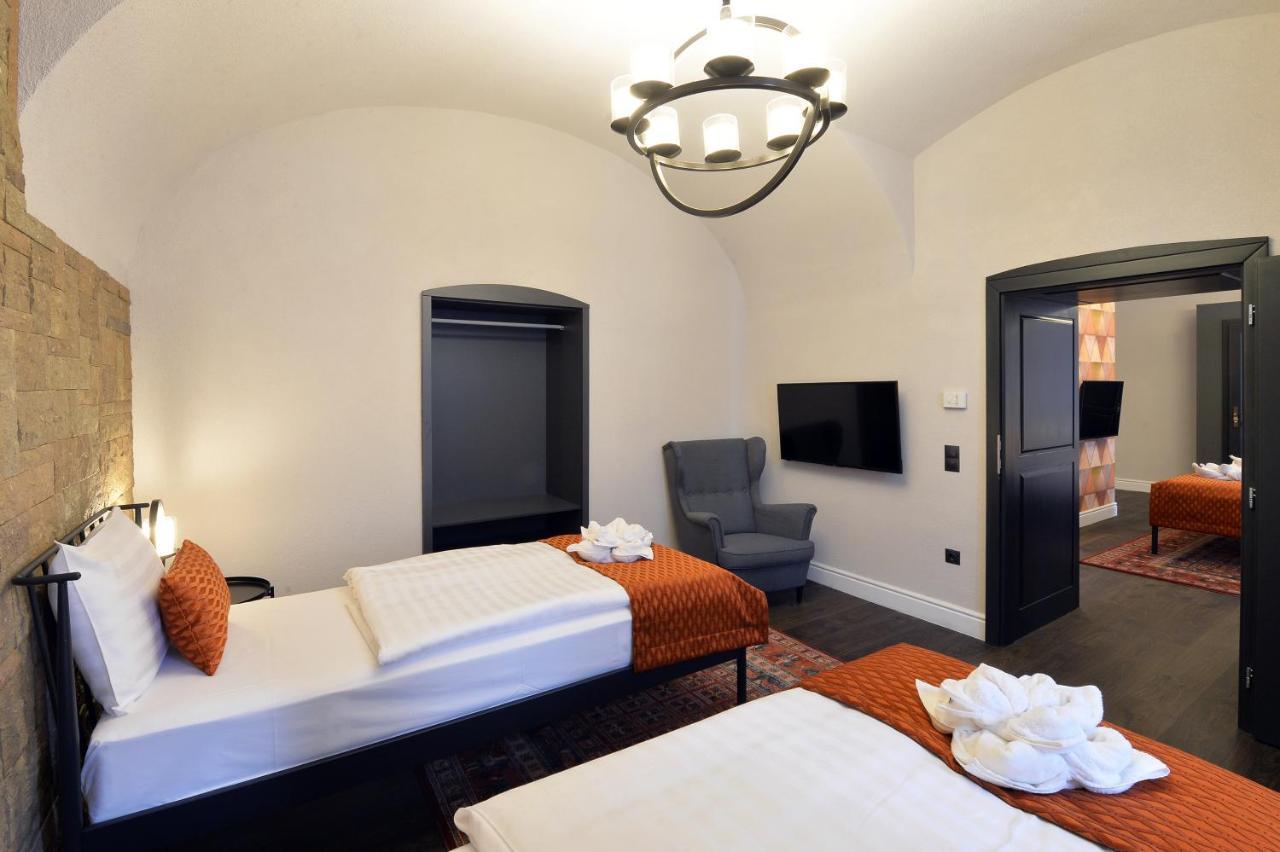 1552 Boutique 4*