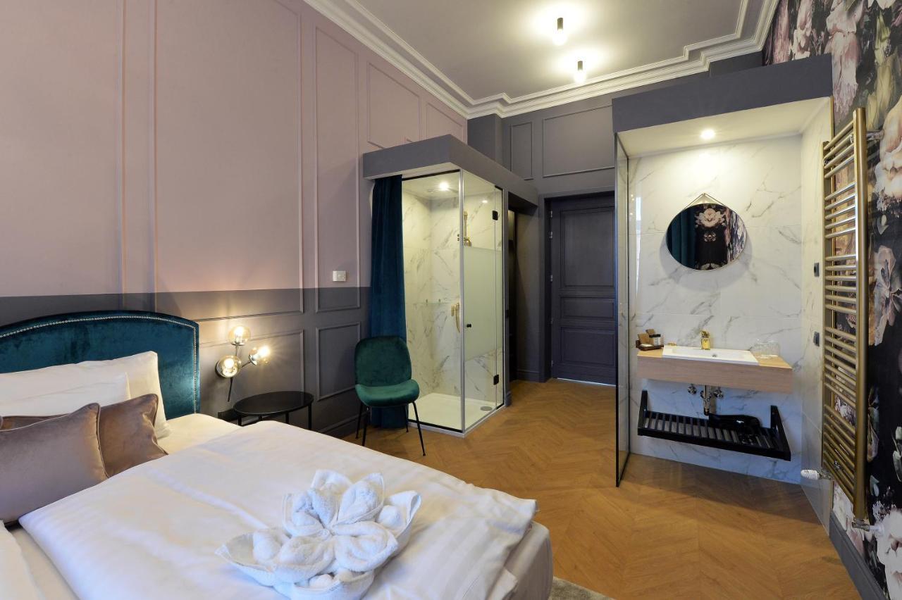 Szálloda 1552 Boutique 4*