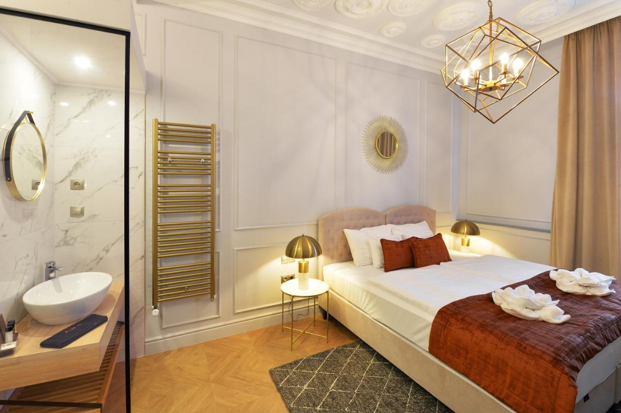 Szálloda 1552 Boutique