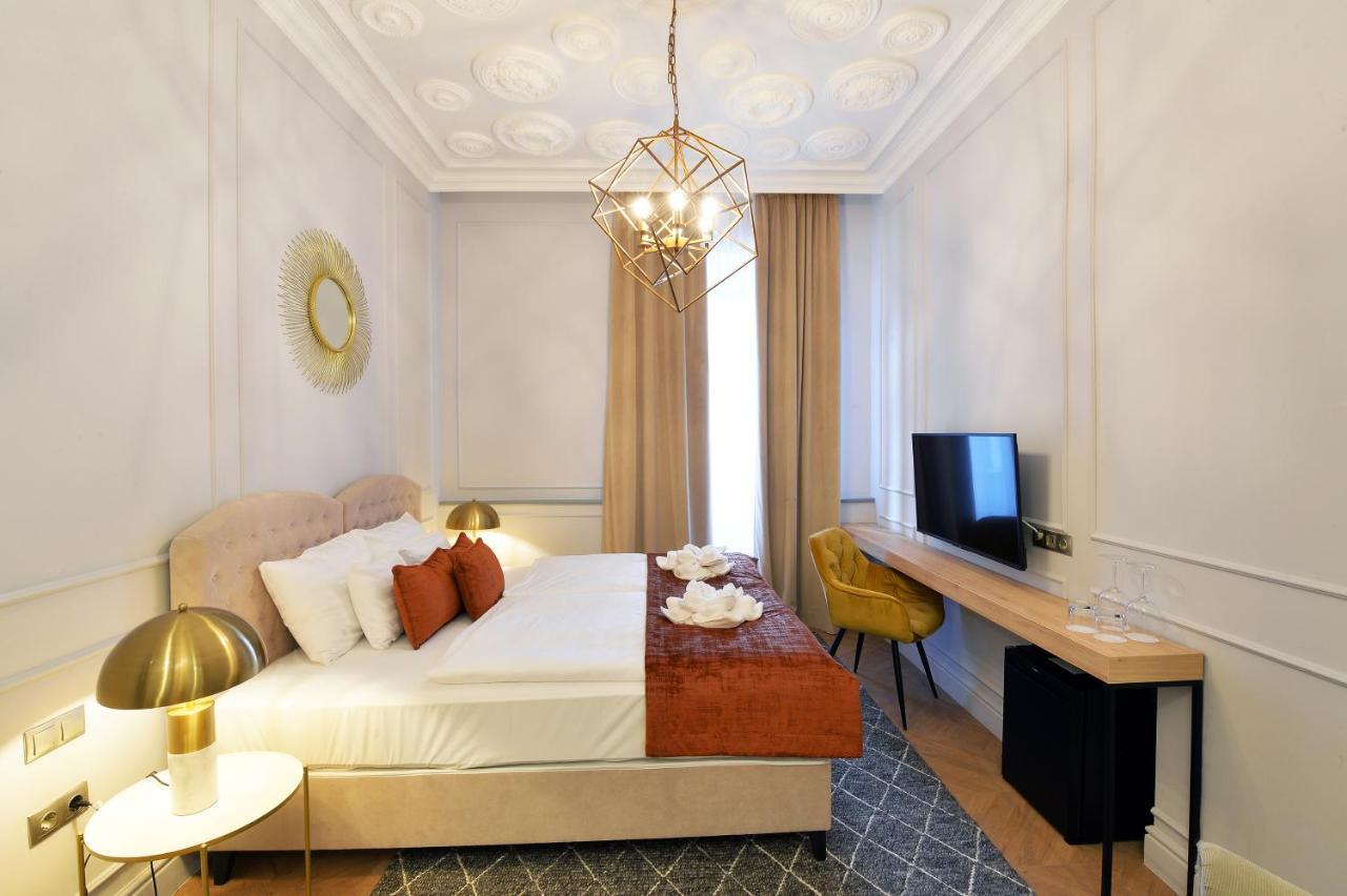 1552 Boutique 4* Eger