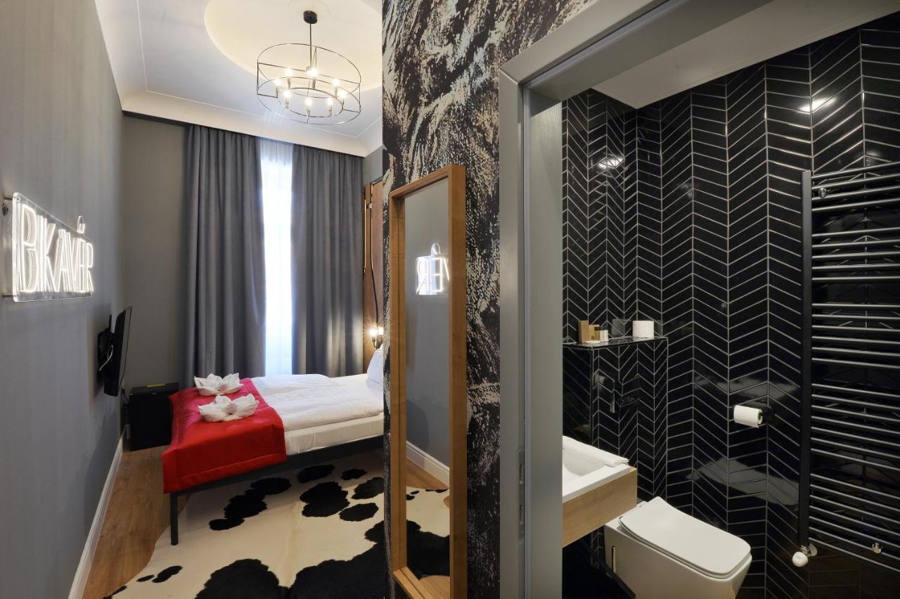 1552 Boutique Hotel 4*